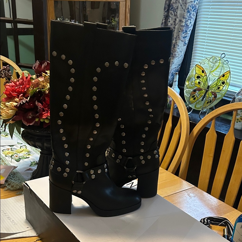 Nine West Black Studded Heeled Boots